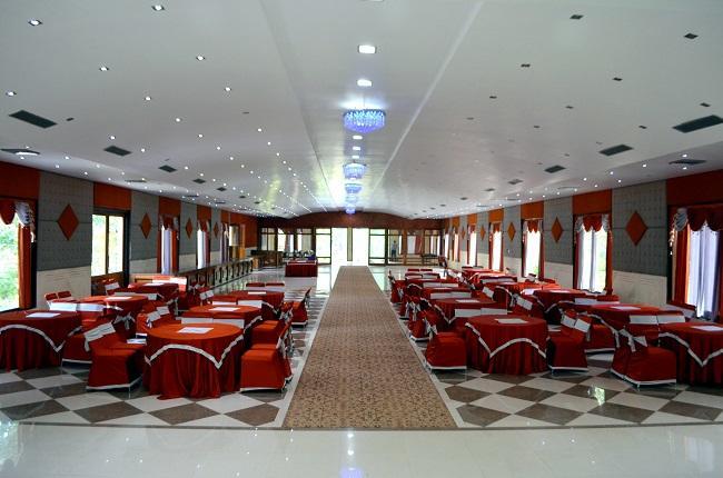 Kangs Nirvana Resorts And Spa Mahalpur 外观 照片