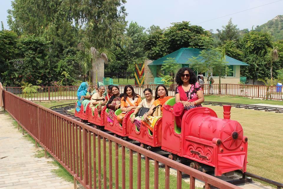Kangs Nirvana Resorts And Spa Mahalpur 外观 照片